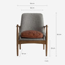 Sillón de madera de abeto y cuero en color gris