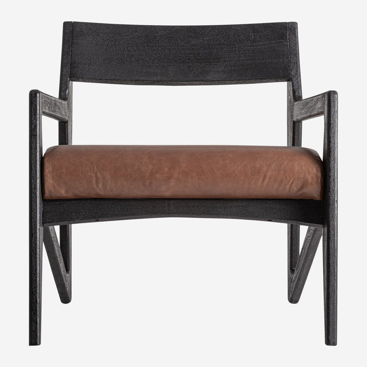 Sillón de madera de acacia y cuero en color negro