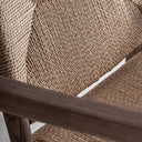 Sillón de madera de caucho y cuerda en color marrón claro – detalle