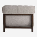 Sillón de madera de fresno y poliéster en color marrón 126 x 90 x 73 cm