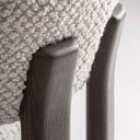 Sillón de madera de fresno y poliéster en color marrón 73 x 69 x 67 cm – detalle