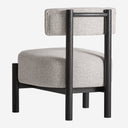 Sillón de madera de fresno y poliéster en color negro 62 x 65 x 74 cm