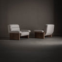 Sillón de madera de olmo y poliéster en color marrón – detalle