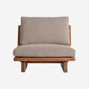 Sillón de madera de pino reciclado y poliéster en color marrón