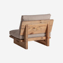 Sillón de madera de pino reciclado y poliéster en color marrón