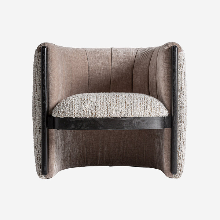 Sillón de madera de pino y poliéster