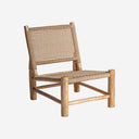 Sillón de madera de teca y cáñamo en color marrón claro