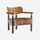 Sillón de madera de teca y hierro en color marrón