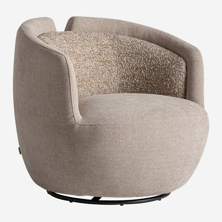 Sillón giratorio tapizado en poliéster en color beige