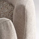 Sillón giratorio tapizado en poliéster en color beige – detalle