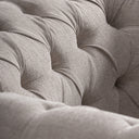 Sillón tapizado en poliéster 113 x 89 x 77 cm – detalle