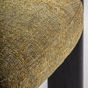 Sillón tapizado en poliéster 69 x 70 x 69 cm – Mostaza jaspeado – detalle