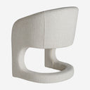 Sillón tapizado en poliéster en color blanco roto