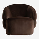 Sillón tapizado en terciopelo en color chocolate