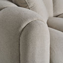 Sofá modular tapizado en poliéster en color gris con módulos acolchados – Diseño 2 / Esquinero / 125 x 105 x 88 cm – detalle