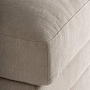 Sofá modular tapizado en poliéster en color topo de estilo clásico – Diseño 3 / Central / 90 x 108 x 90 cm – detalle
