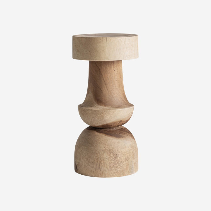 Taburete alto de madera de suar en color marrón 30 x 61 cm