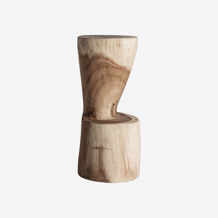 Taburete alto de madera de suar en color marrón natural 31 x 71 cm