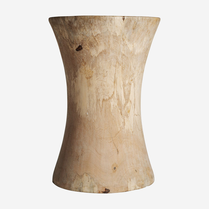 Taburete alto de madera de suar en color marrón natural 40 x 60 cm