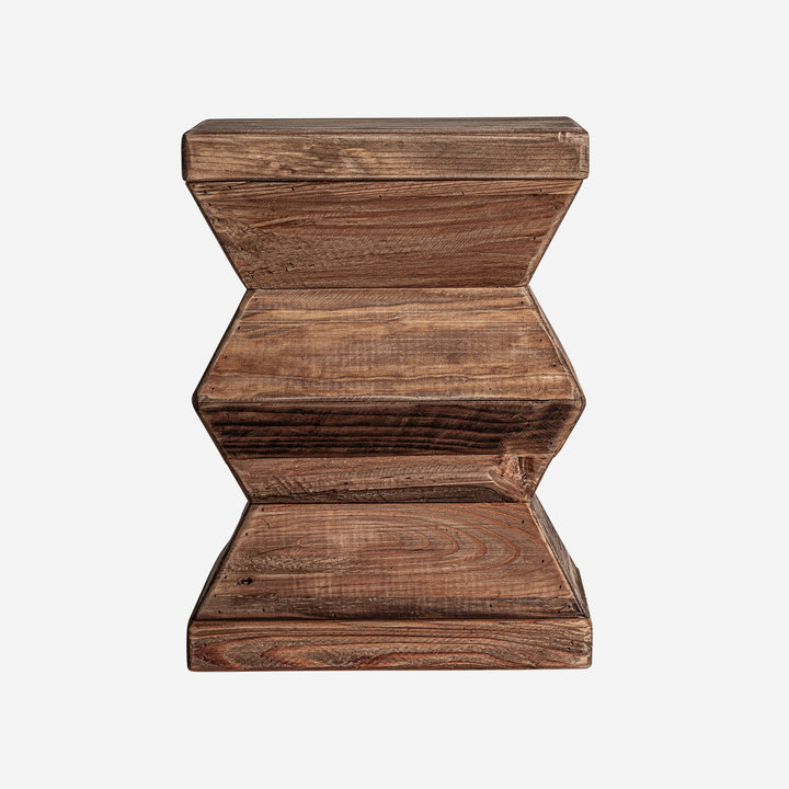 Taburete de madera de pino reciclado en color marrón envejecido