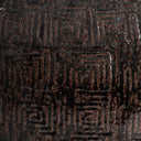 Tinaja decorativa de cerámica en tonos marrones – detalle