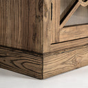 Vitrina de madera de olmo en color marrón 110 x 40 x 205 cm – detalle