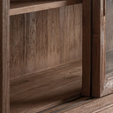 Vitrina modular de madera de teca y vidrio en color marrón – detalle