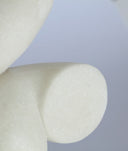 FIGURA DECORATIVA PULSE en resina blanca