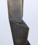 FIGURA DECORATIVA VERTEX en resina negra con detalles dorados