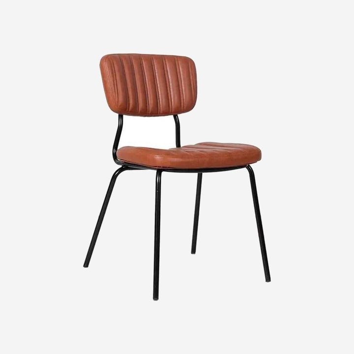 Silla DUSTIN sobre fondo gris de estudio (2)