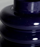 JARRÓN ASLAN geometría y modernidad en azul profundo