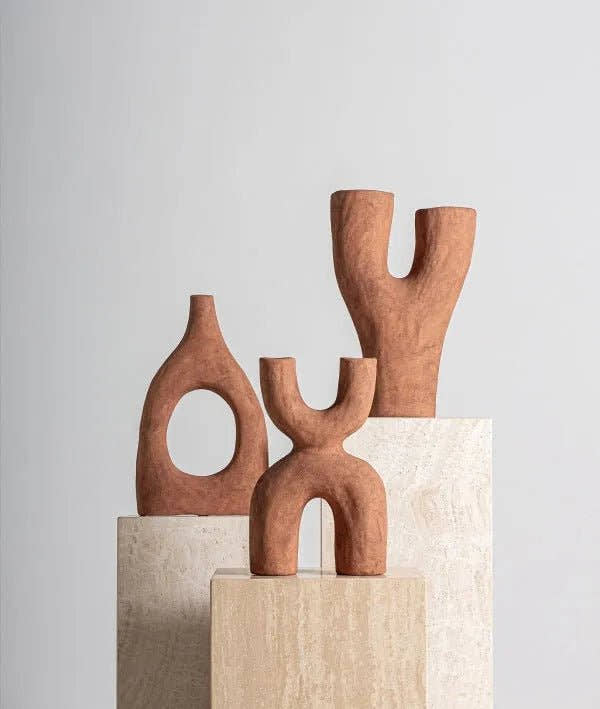 Jarrón MEZIN elaborado en cerámica con acabado en color marrón - Jarrones y centros - El Workshop - cerámica