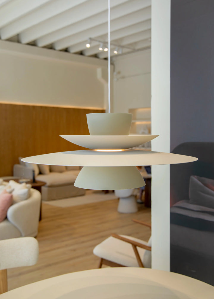 Lámpara de techo Nexo khaki y beige en ambiente decorado (3)