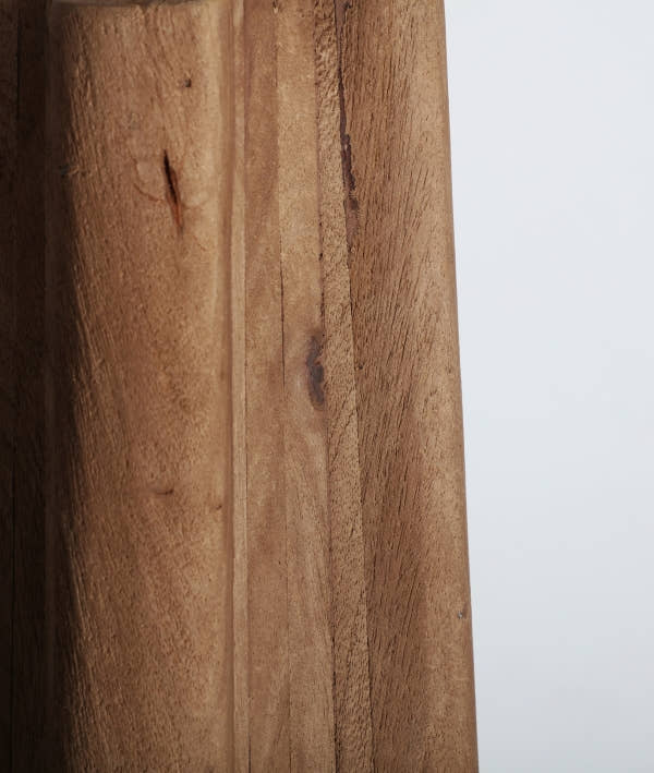 KEALE FLOOR LAMP natural elegance and versatility