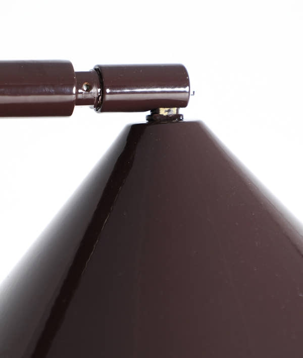 LÁMPARA DE PIE NERO lámpara escultural con presencia impactante