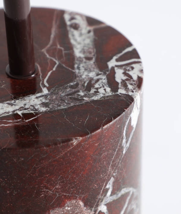 LÁMPARA DE PIE NERO lámpara escultural con presencia impactante