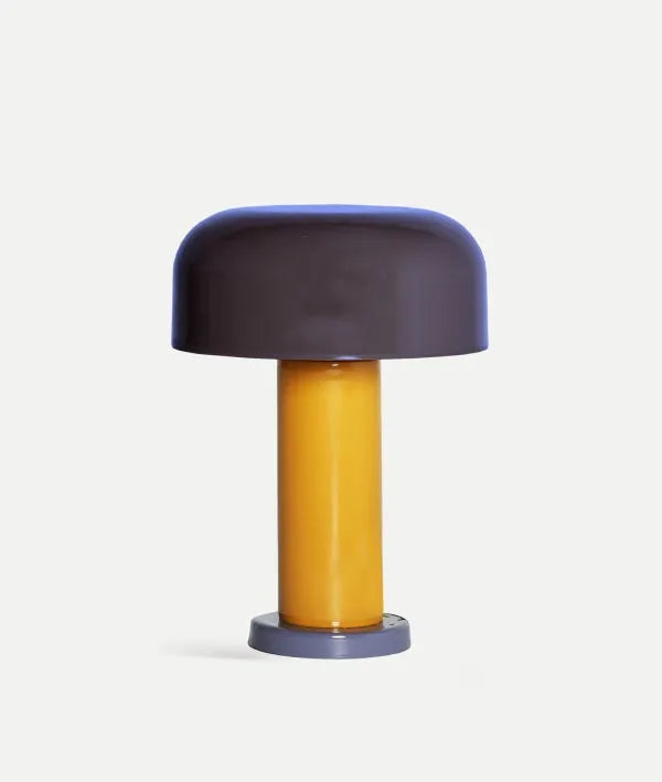 TAFELLAMP ALBATE paars kleur en karakter in een levendig ontwerp