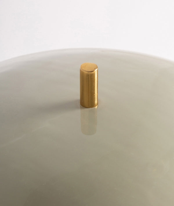 LÁMPARA DE SOBREMESA AROSA hierro en verde con acabado brillante