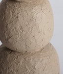 LÁMPARA DE SOBREMESA GLOBA curvas orgánicas y luz cálida