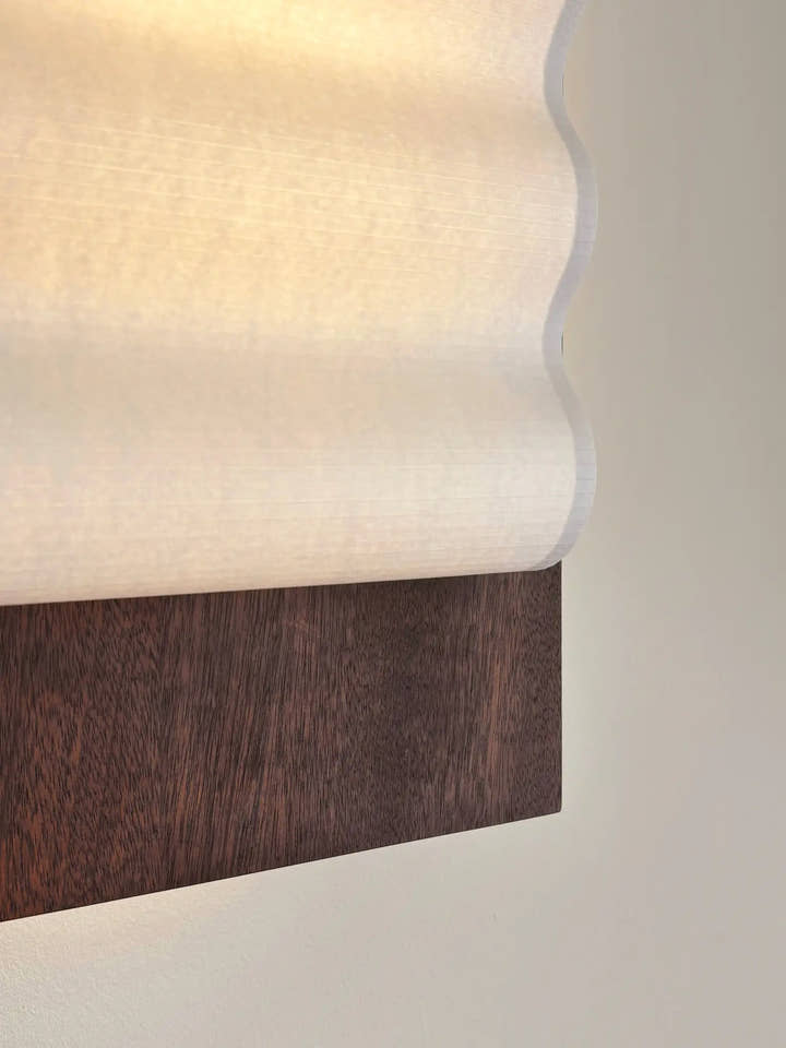 Aplique de pared lámpara Frame Wood - Lámpara - El Workshop - madera - oscura