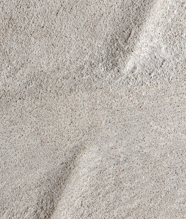 Lienzo ARNSBERG madera DM y acabado en un tono blanco roto, combina elegancia y modernidad