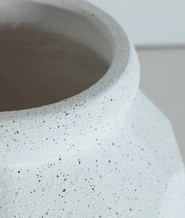 MACETERO ELMUR MEDIANO - Macetas - El Workshop - polirosina