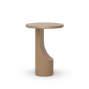 Mesa auxiliar Alia beige en microcemento en ambiente decorado (2)