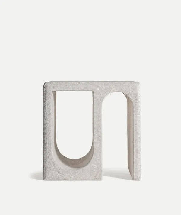 Mesa auxiliar ARNSBERG de madera en color blanco roto - Mesas auxiliares - El Workshop - madera mdf