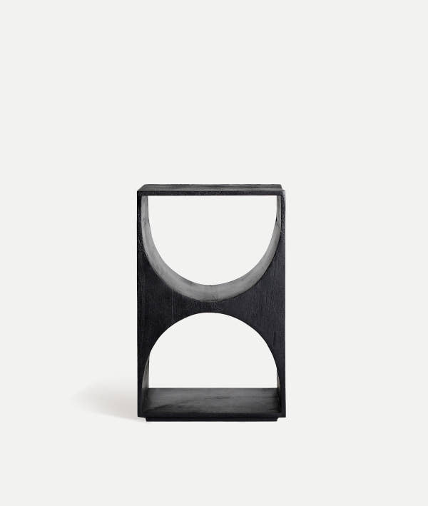 KIRILA SIDE TABLE with contemporary design in black mango wood