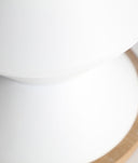 MESA AUXILIAR MORIAT diseño contemporáneo en blanco y hierro