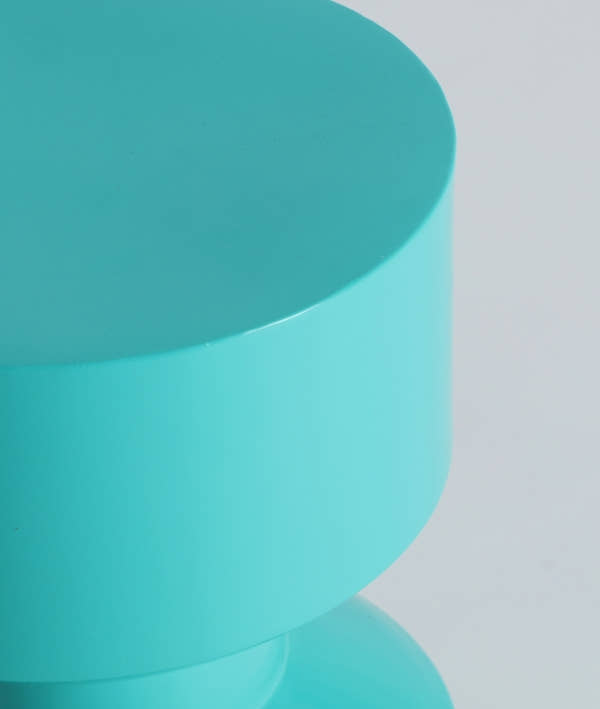POP SIDE TABLE in bright turquoise