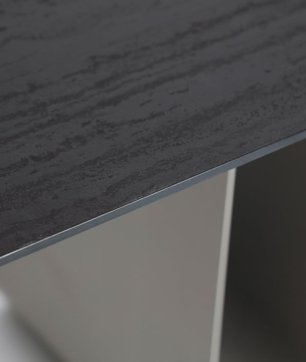 MESA DE COMEDOR ARQA de diseño arquitectónico