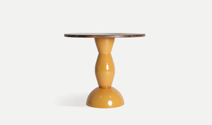 NAHINA DINING TABLE in ochre iron and mango wood