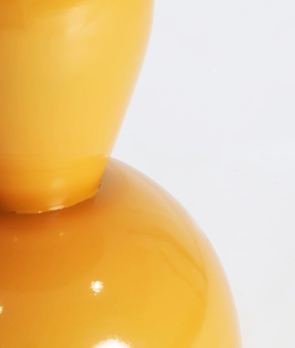 MESA DE COMEDOR NAHINA en hierro ocre y madera de mango